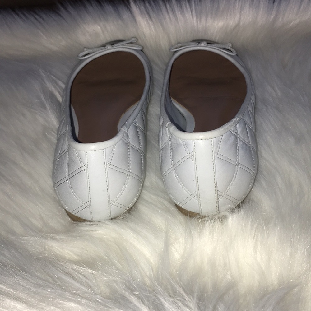Shoes - Picture 4 of 5